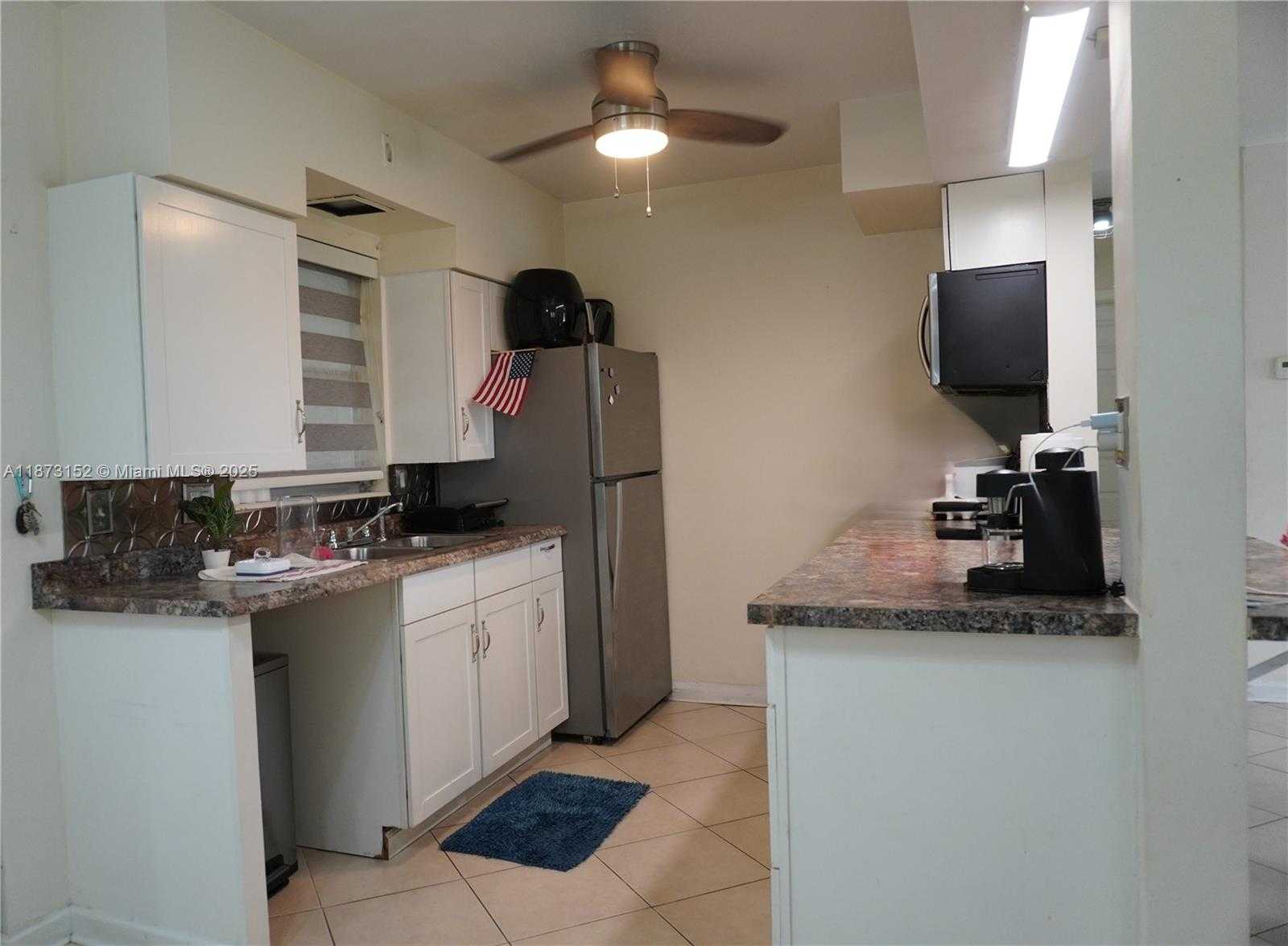 Small Image of 5211 TOWER DRIVE, Cape Coral Number 7