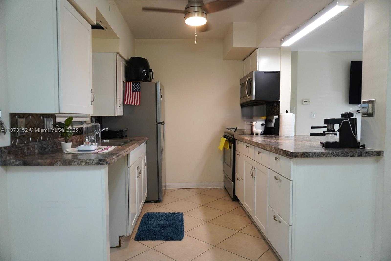 Small Image of 5211 TOWER DRIVE, Cape Coral Number 8