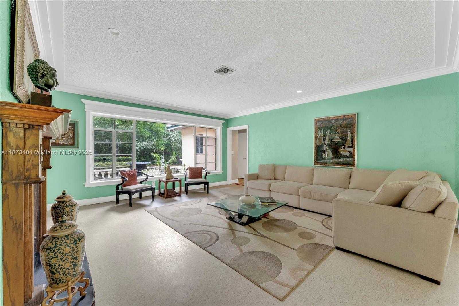 Small Image of 990 NORTH EAST 94TH ST, Miami Shores Number 2