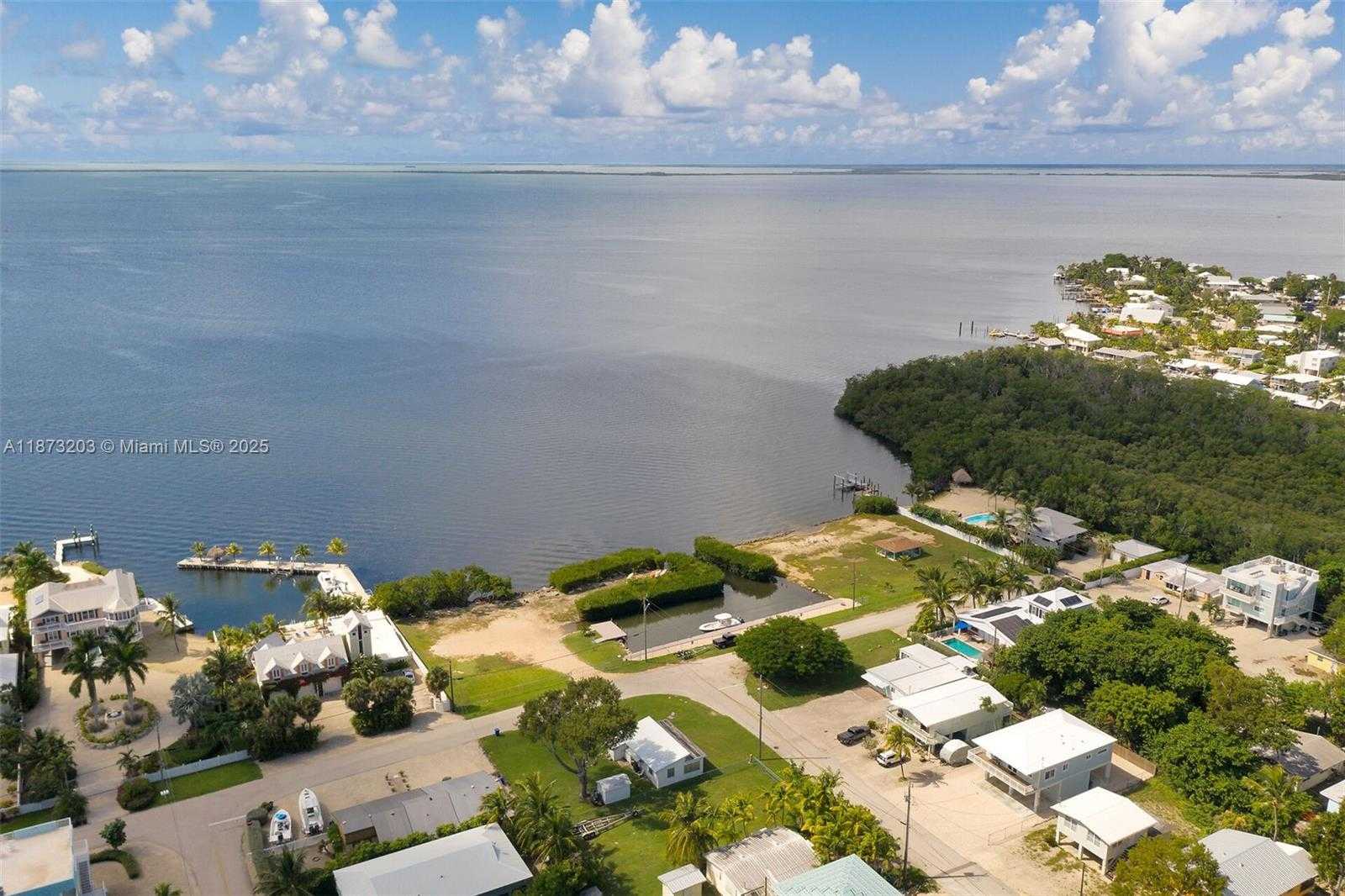 Small Image of Key Largo Number 29