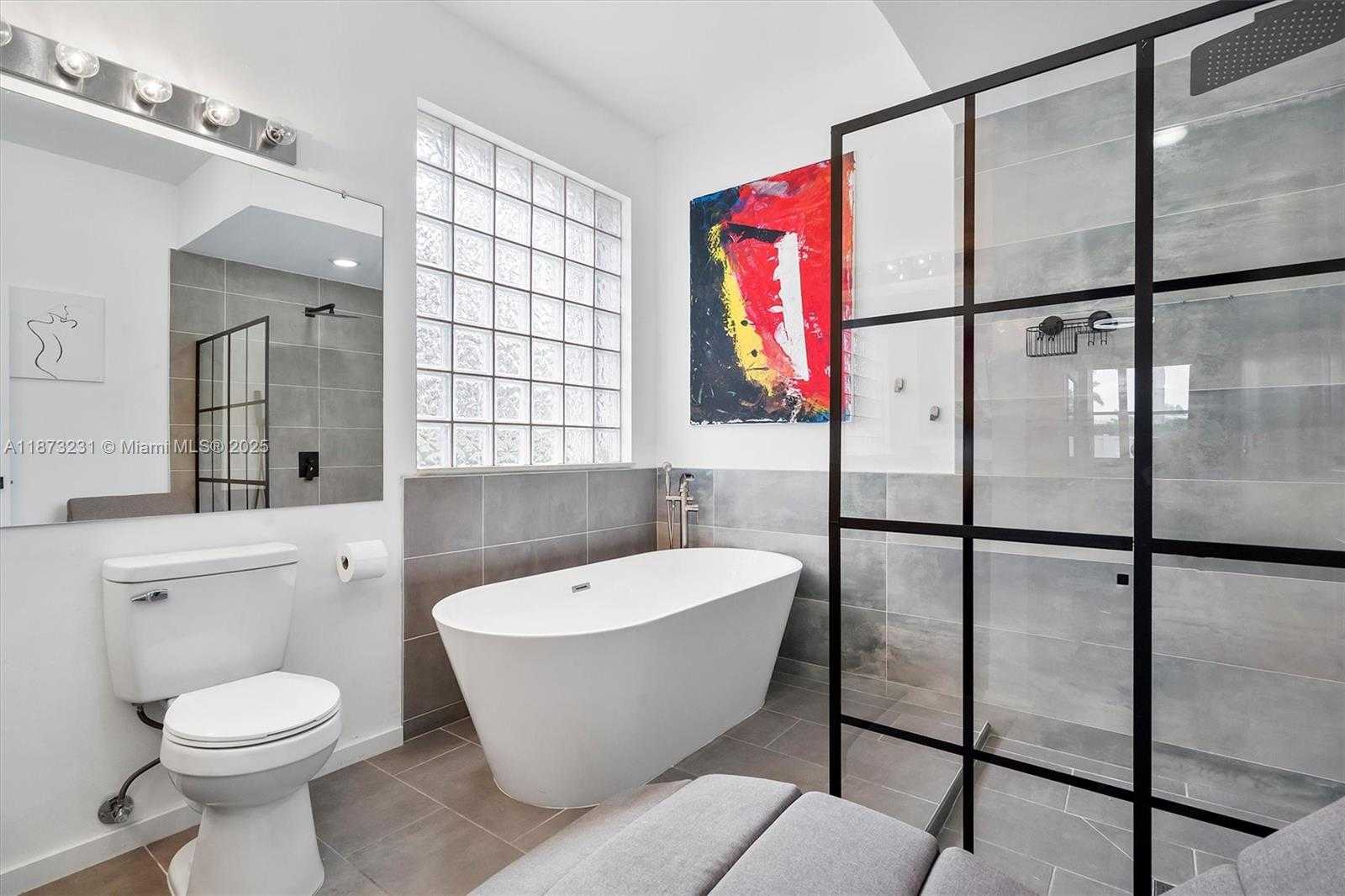 Small Image of 1572 NORTH WEST 135TH AVE, Pembroke Pines Number 37