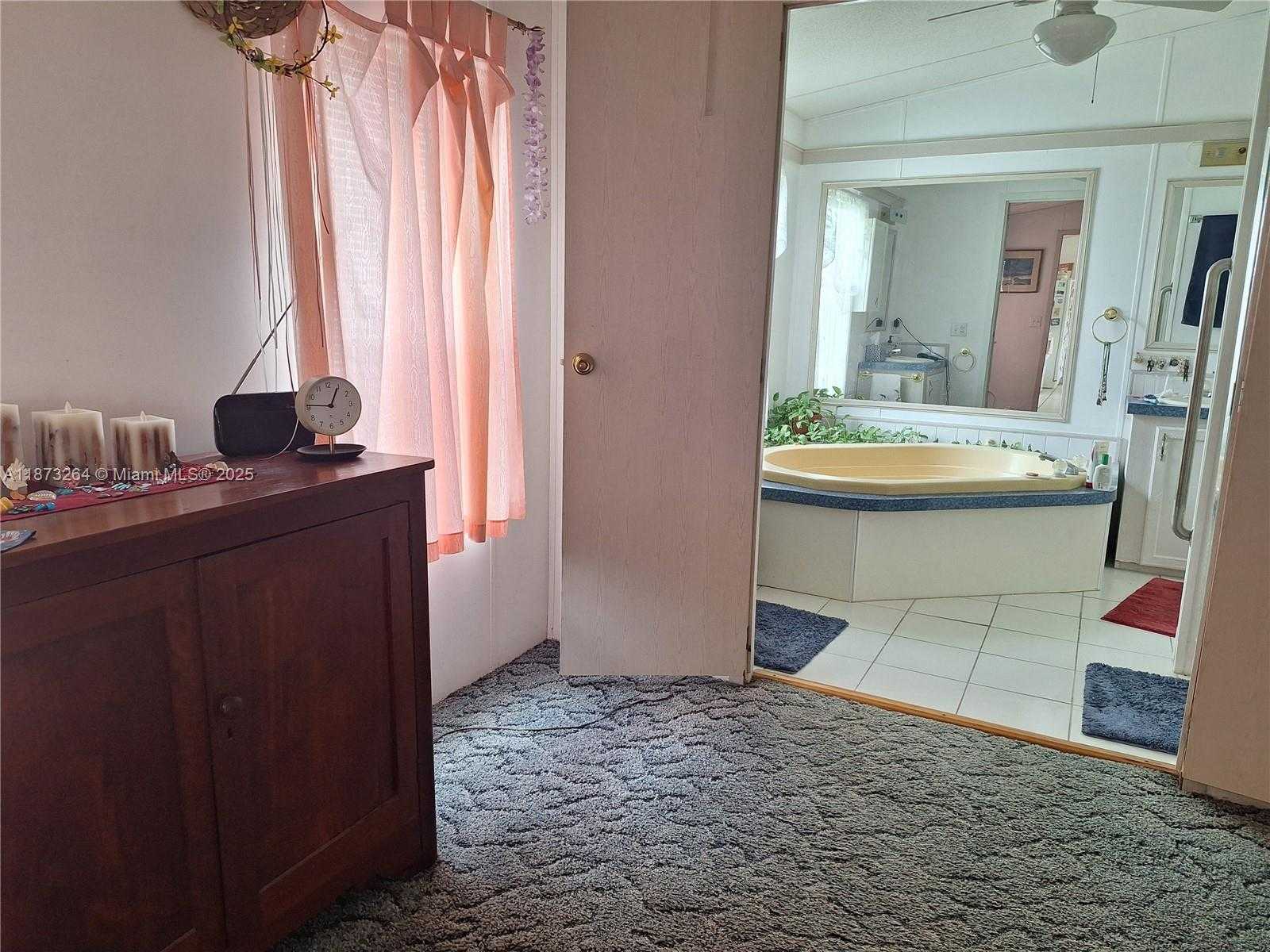 Small Image of 35303 SOUTH WEST 180TH AVE LOT 412, Homestead Number 11