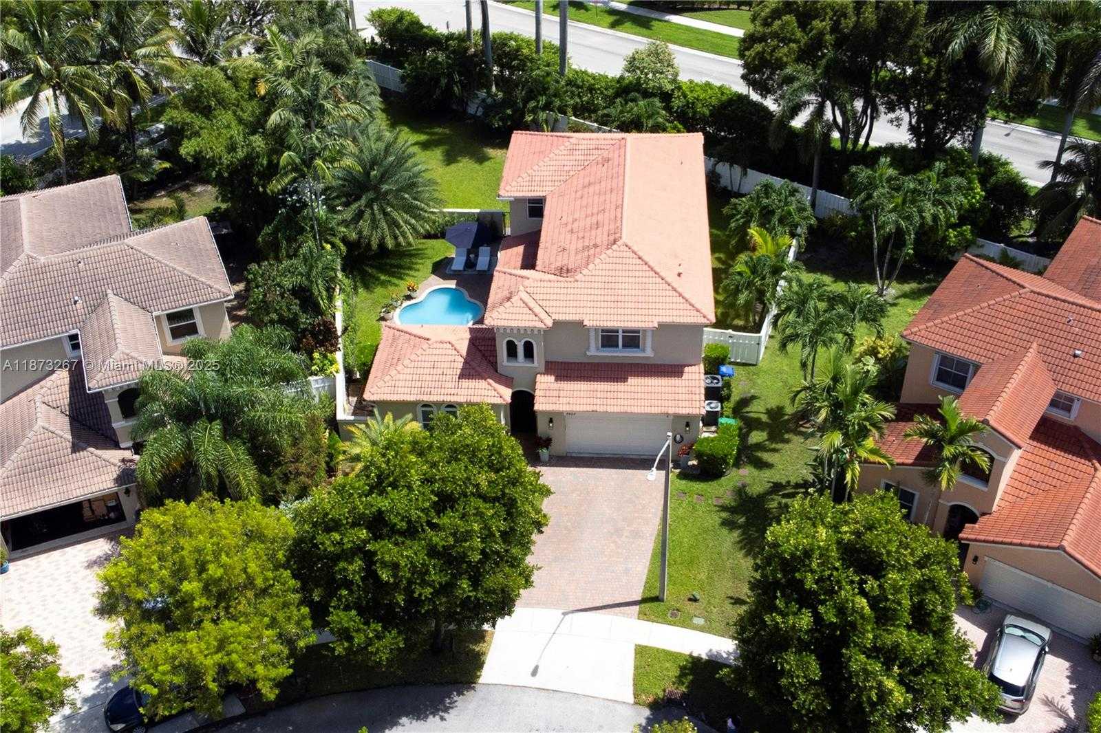 Small Image of 2603 SOUTH WEST 130TH TER, Miramar Number 2