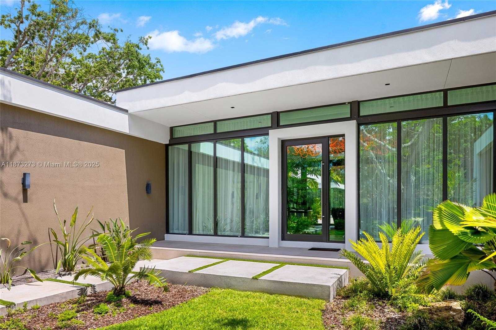 Small Image of 12100 SOUTH WEST 79TH AVE, Pinecrest Number 14