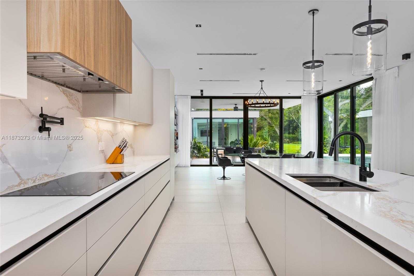Small Image of 12100 SOUTH WEST 79TH AVE, Pinecrest Number 24