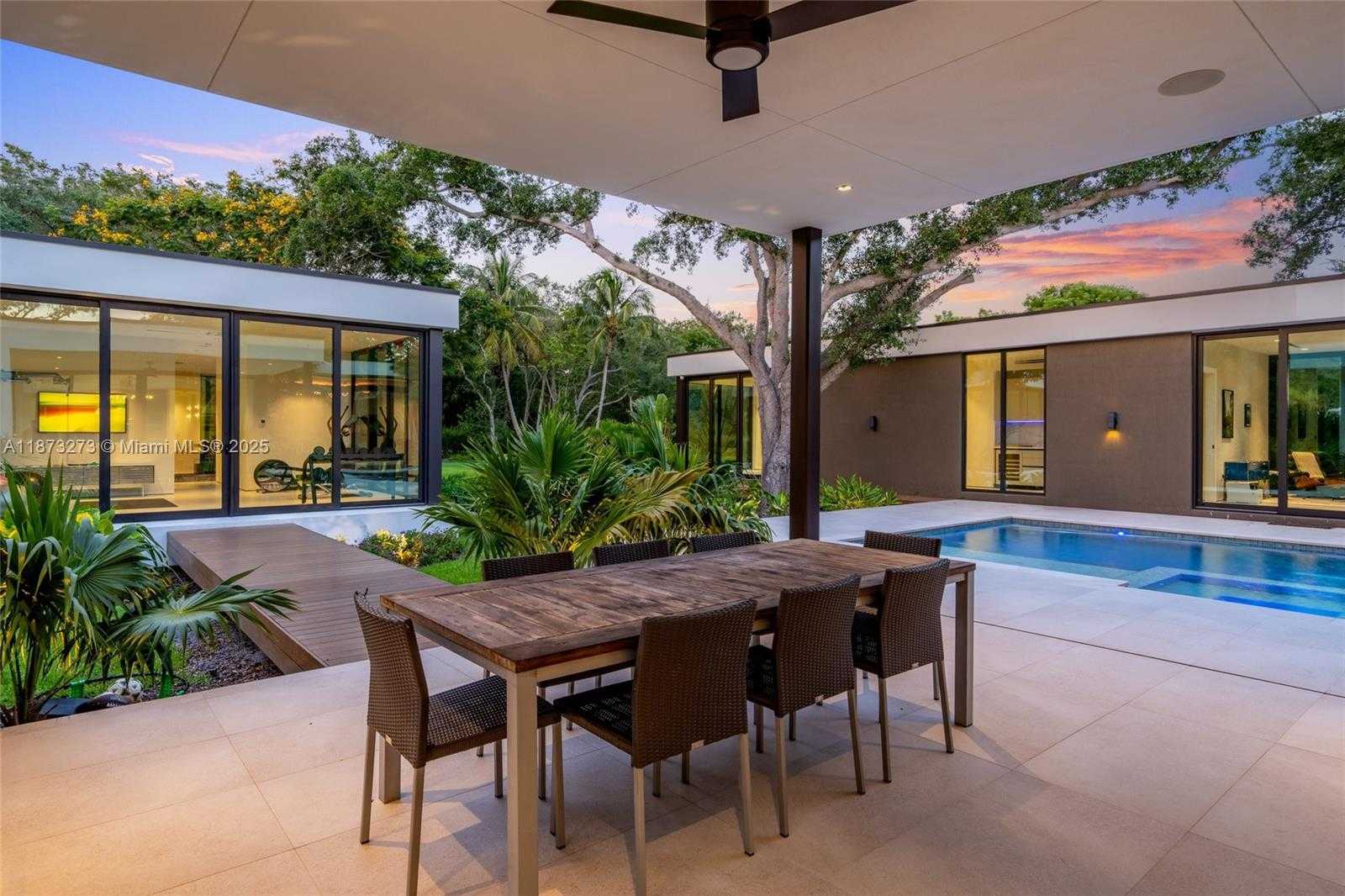 Small Image of 12100 SOUTH WEST 79TH AVE, Pinecrest Number 4