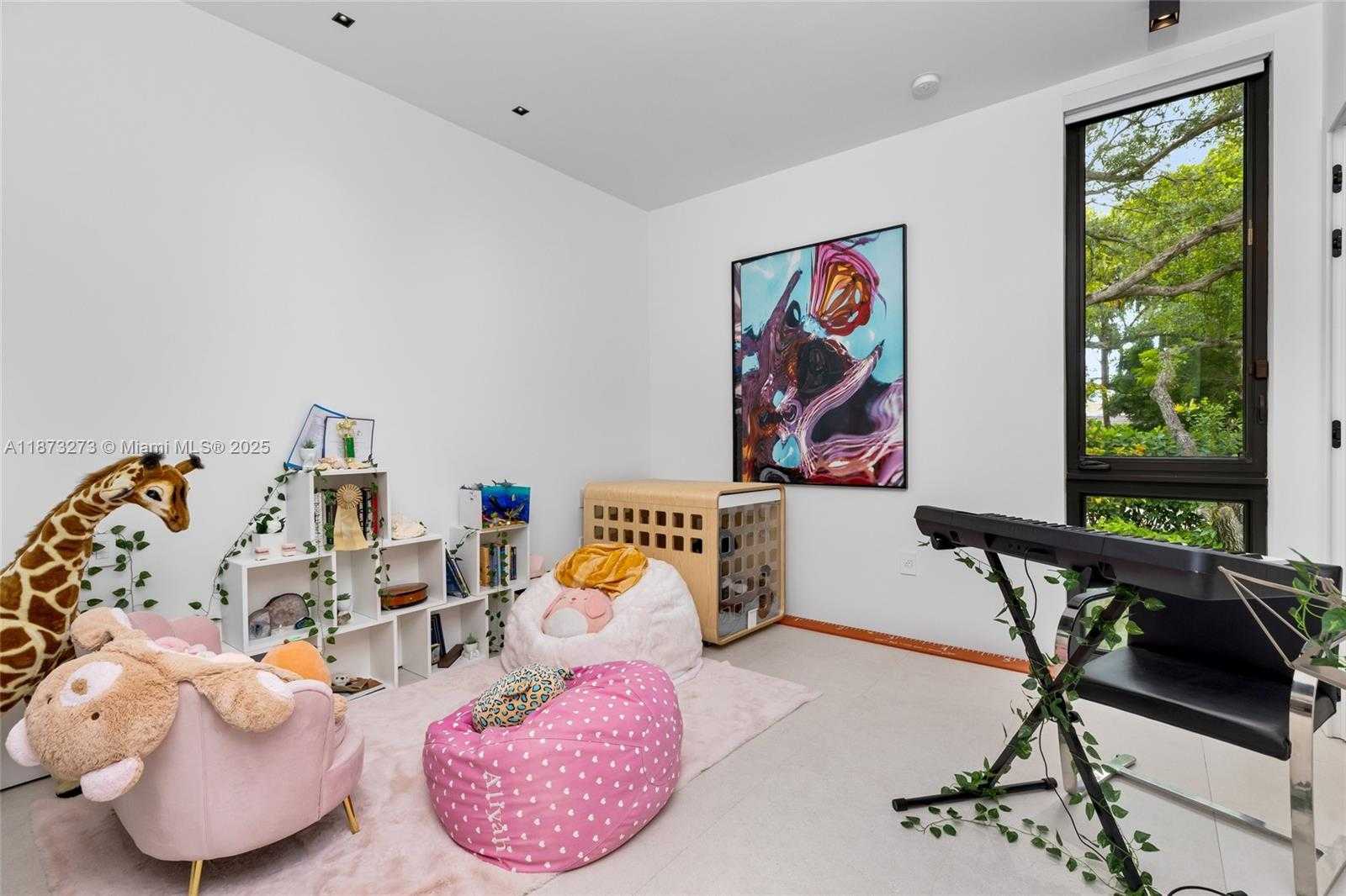 Small Image of 12100 SOUTH WEST 79TH AVE, Pinecrest Number 50