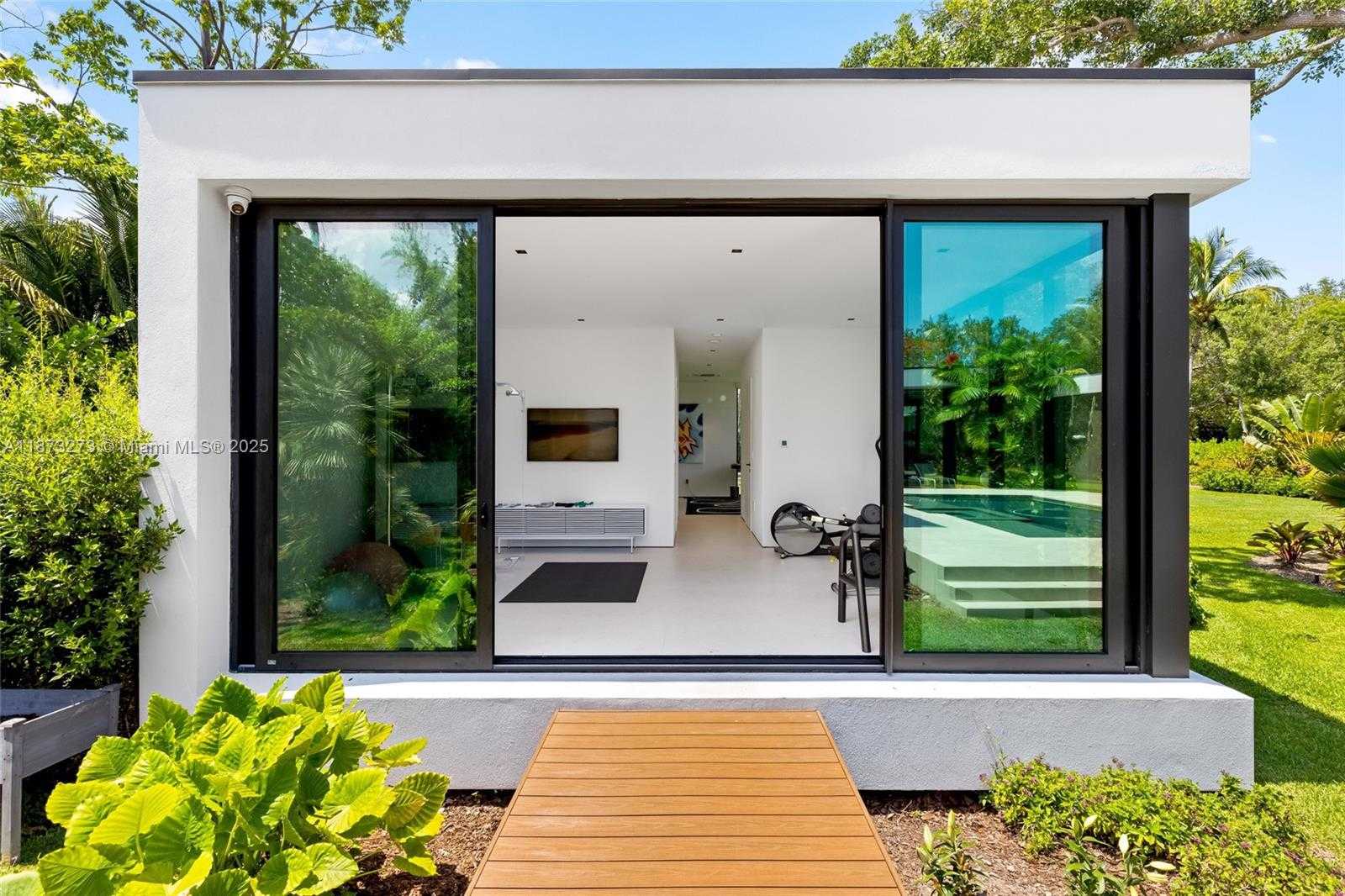 Small Image of 12100 SOUTH WEST 79TH AVE, Pinecrest Number 71