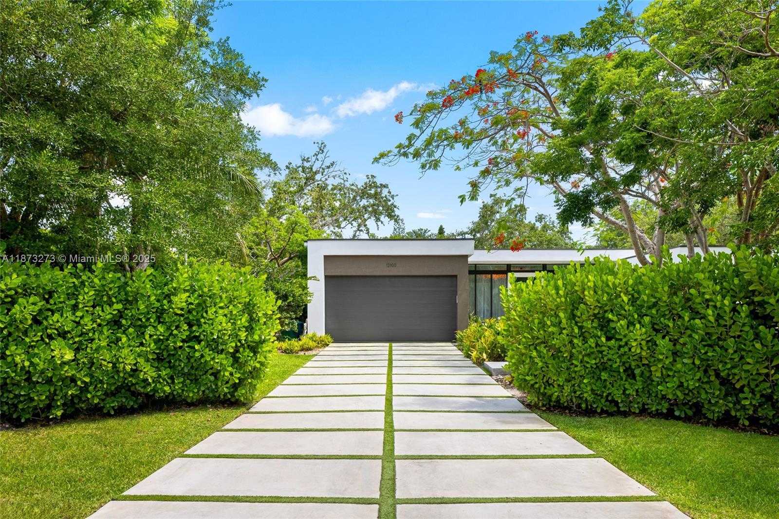 Small Image of 12100 SOUTH WEST 79TH AVE, Pinecrest Number 9