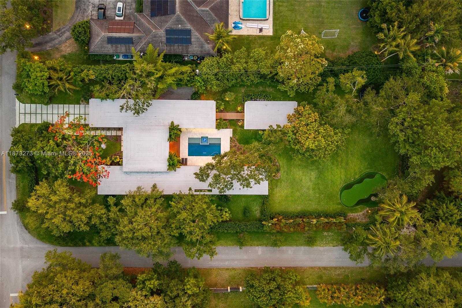 Small Image of 12100 SOUTH WEST 79TH AVE, Pinecrest Number 91