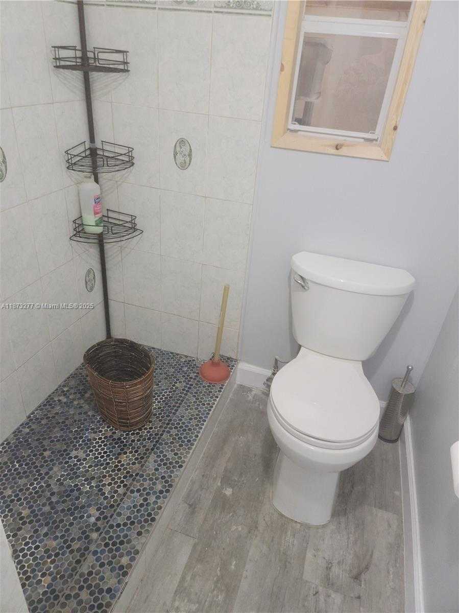 Small Image of 21610 NORTH WEST 7TH CT, Pembroke Pines Number 18