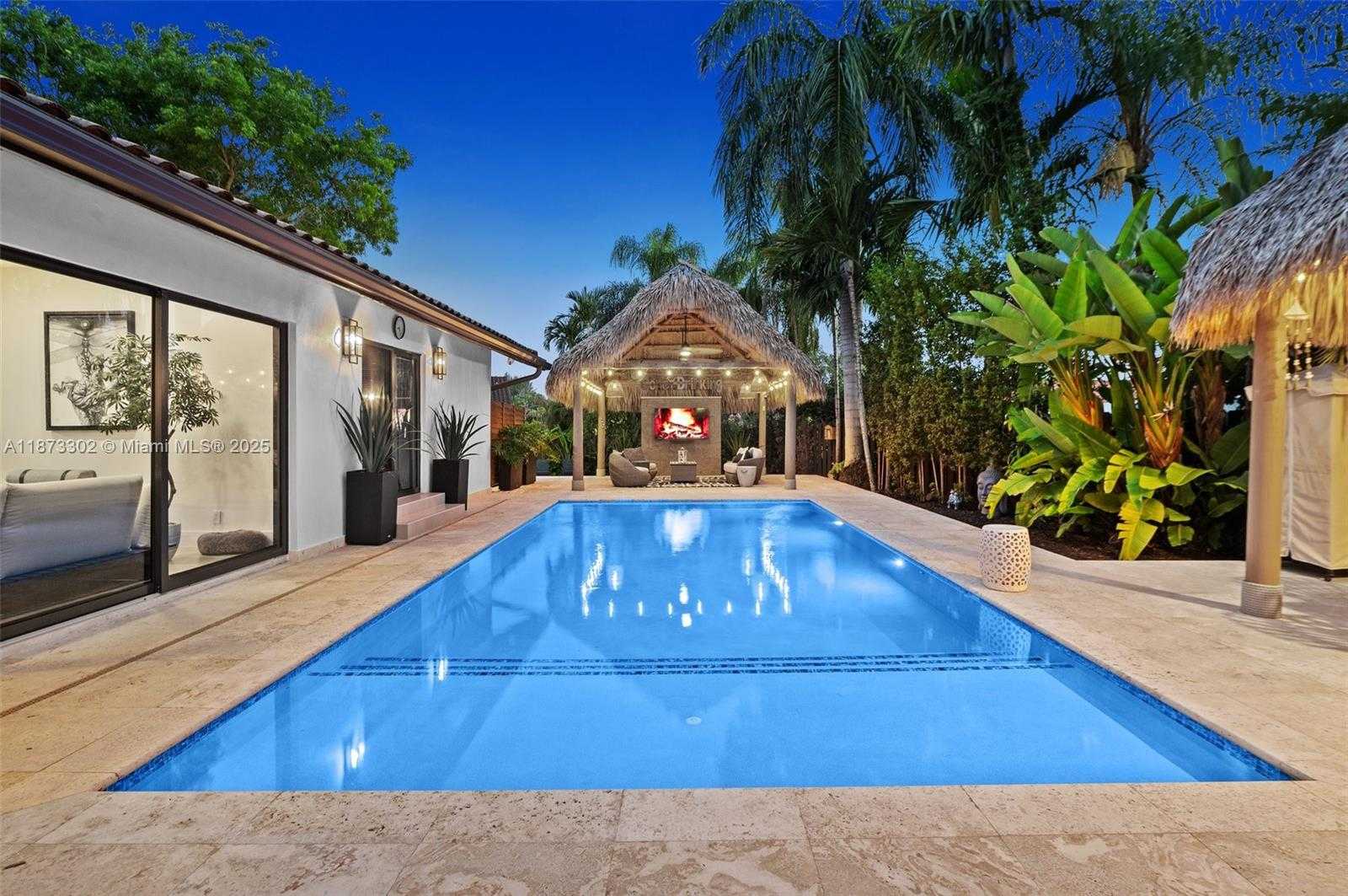 Small Image of 10304 SOUTH WEST 87TH CT, Miami Number 35