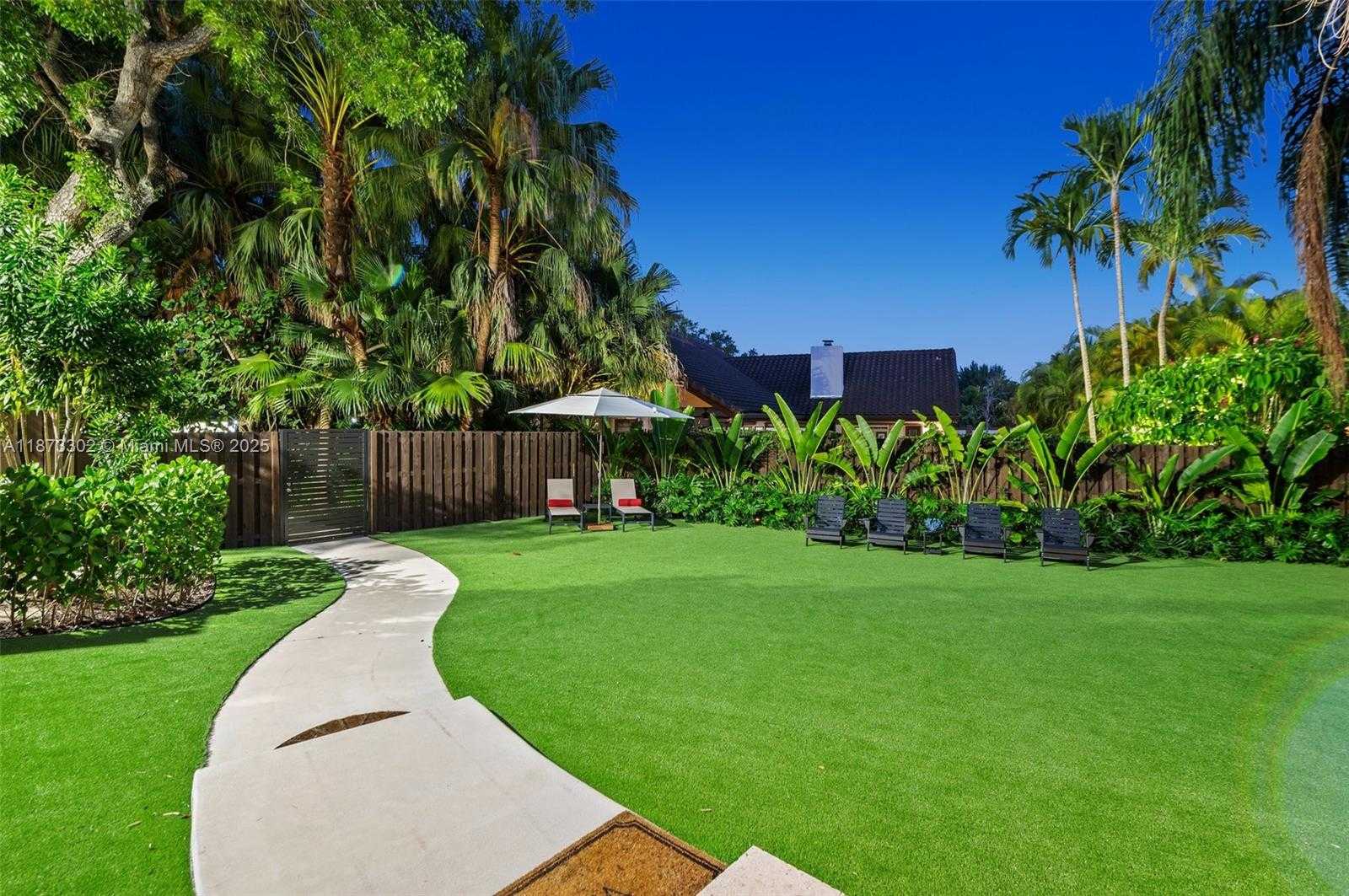 Small Image of 10304 SOUTH WEST 87TH CT, Miami Number 46