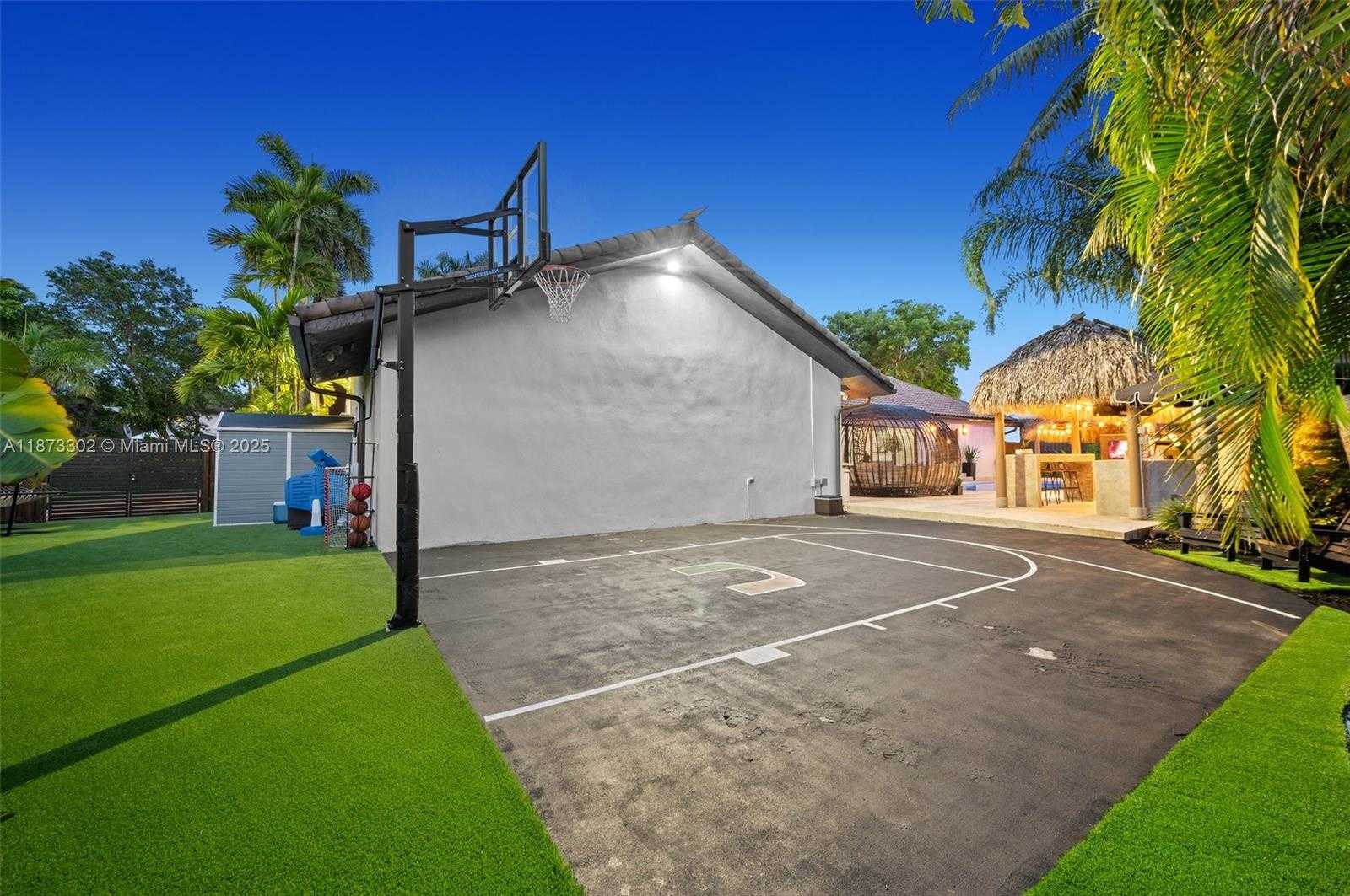 Small Image of 10304 SOUTH WEST 87TH CT, Miami Number 51