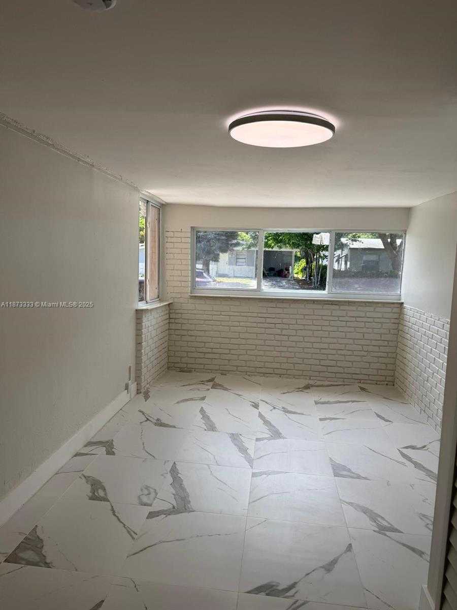 Small Image of 1050 NORTH WEST 25TH WAY, Fort Lauderdale Number 5