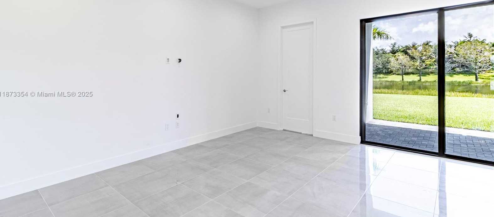 Small Image of 20302 SOMERSET HILLS DR, Boca Raton Number 20