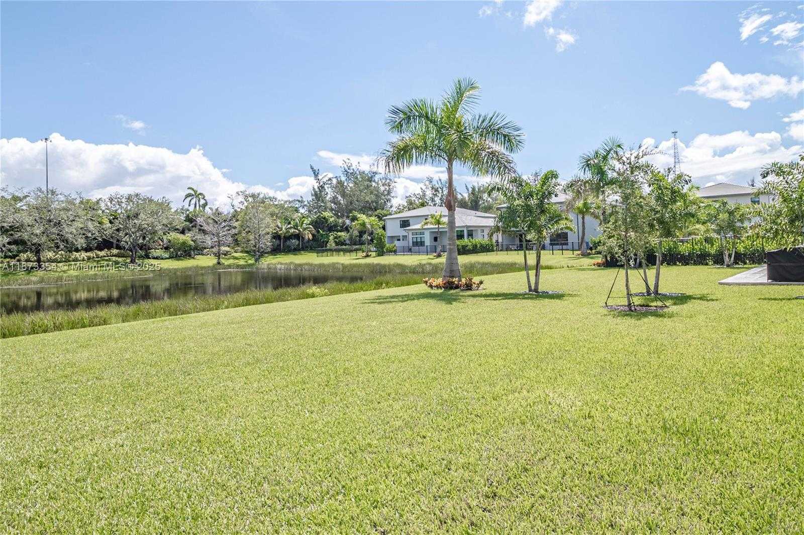 Small Image of 20302 SOMERSET HILLS DR, Boca Raton Number 23