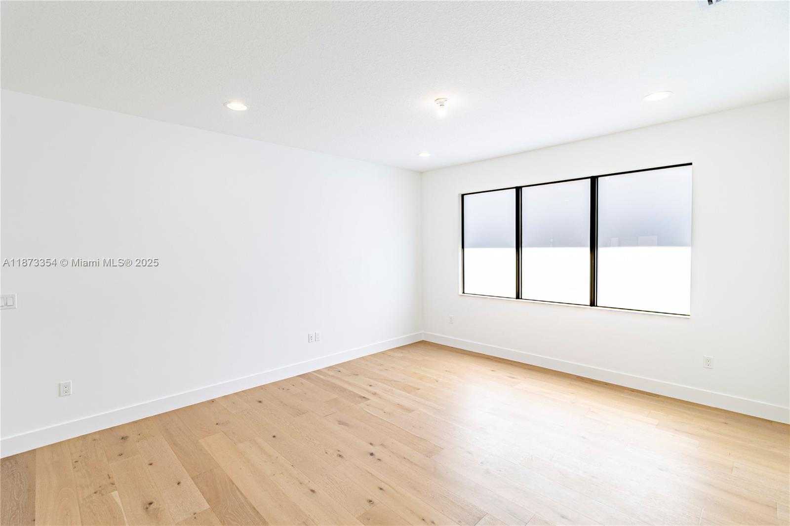 Small Image of 20302 SOMERSET HILLS DR, Boca Raton Number 27
