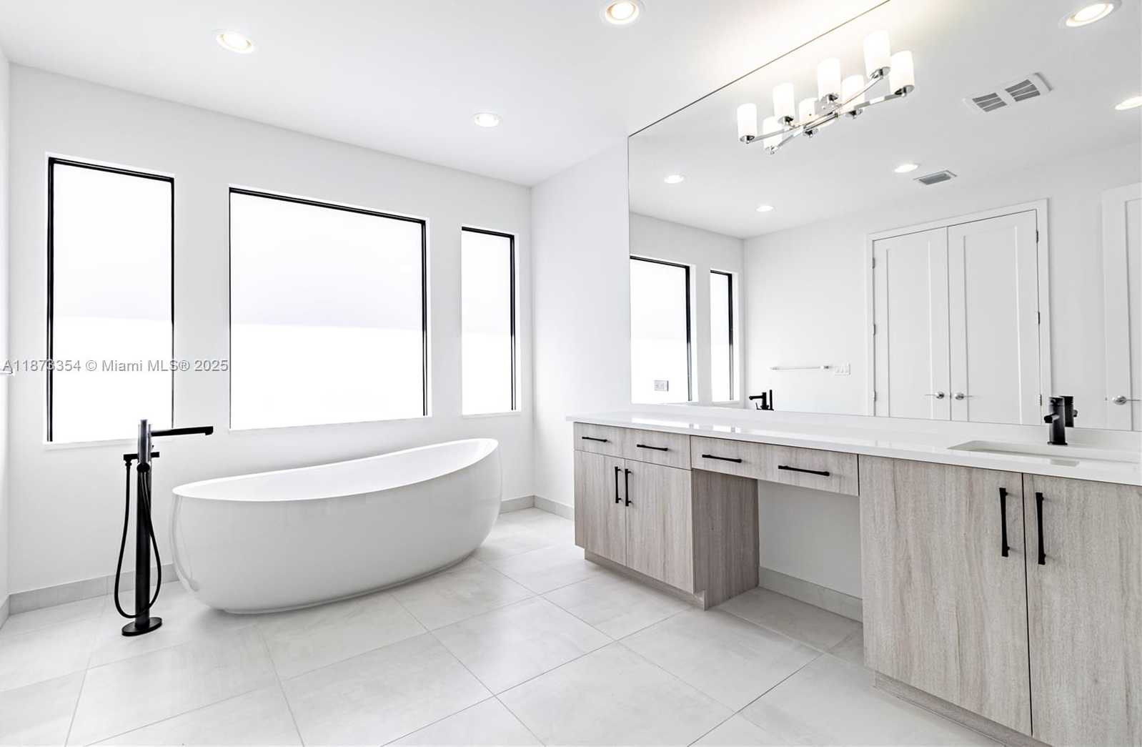 Small Image of 20302 SOMERSET HILLS DR, Boca Raton Number 33
