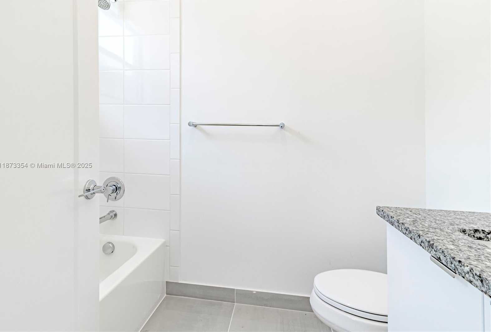 Small Image of 20302 SOMERSET HILLS DR, Boca Raton Number 38