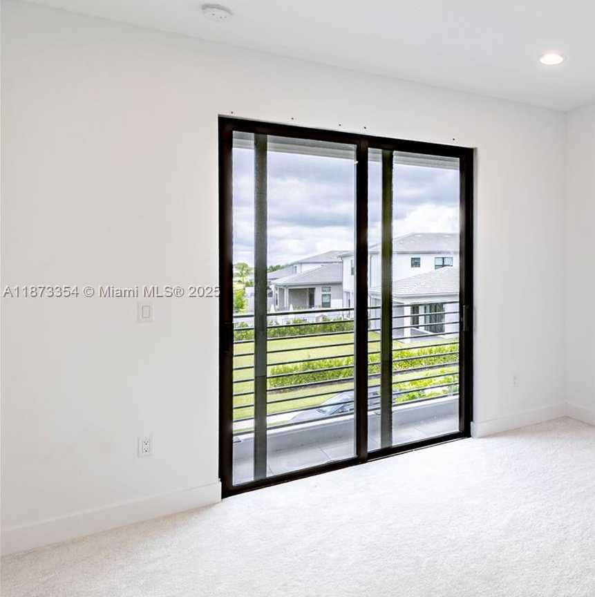 Small Image of 20302 SOMERSET HILLS DR, Boca Raton Number 45
