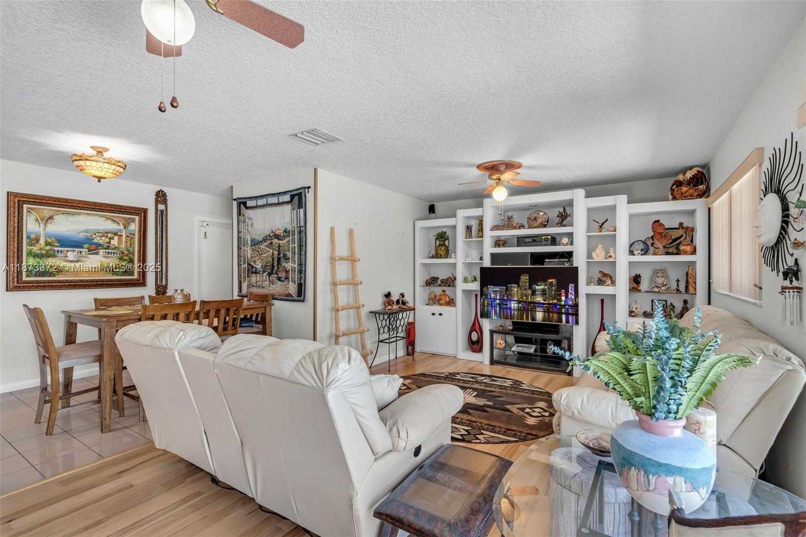 Small Image of 16561 ROYAL POINCIANA DR, Weston Number 11