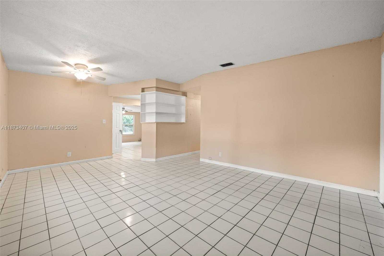 Small Image of 1512 NORTH WEST 16TH LN, Fort Lauderdale Number 11