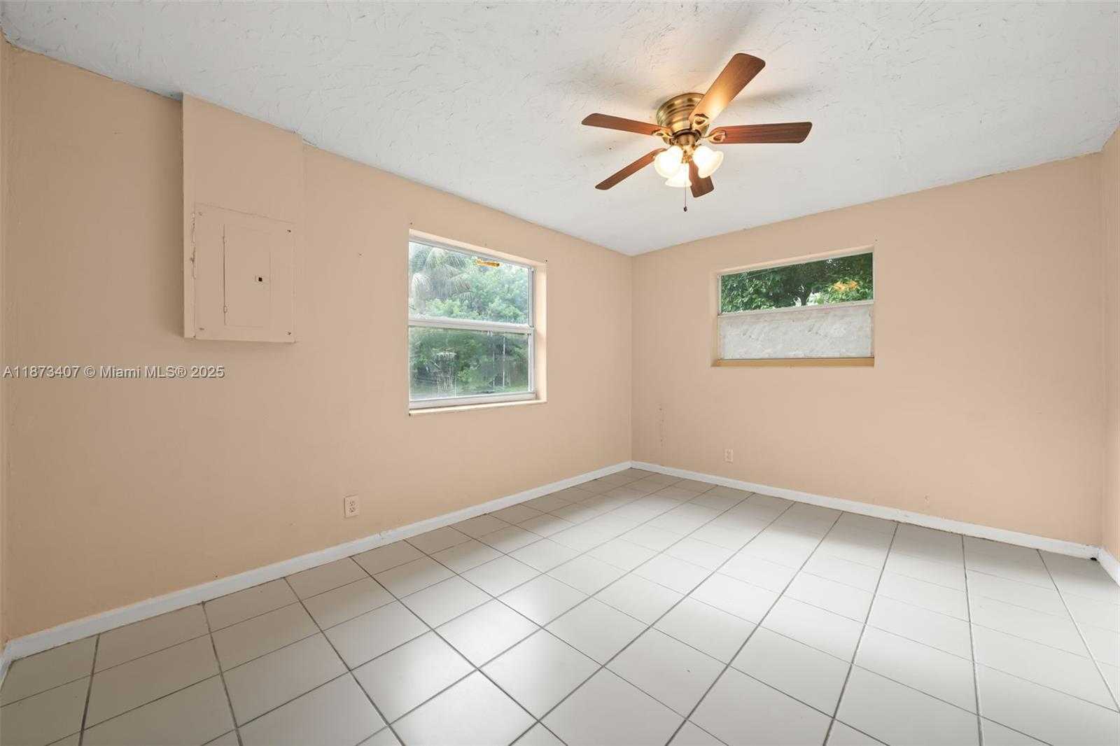 Small Image of 1512 NORTH WEST 16TH LN, Fort Lauderdale Number 18