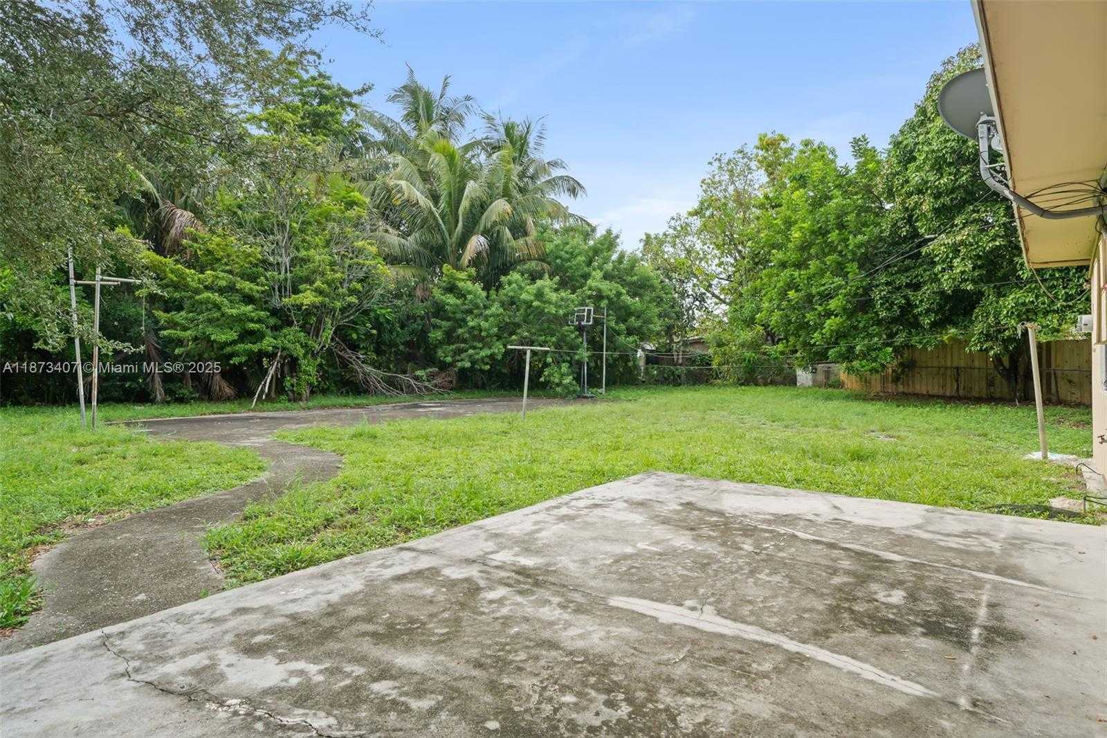 Small Image of 1512 NORTH WEST 16TH LN, Fort Lauderdale Number 20