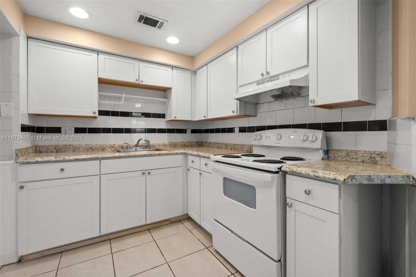 Small Image of 1512 NORTH WEST 16TH LN, Fort Lauderdale Number 4