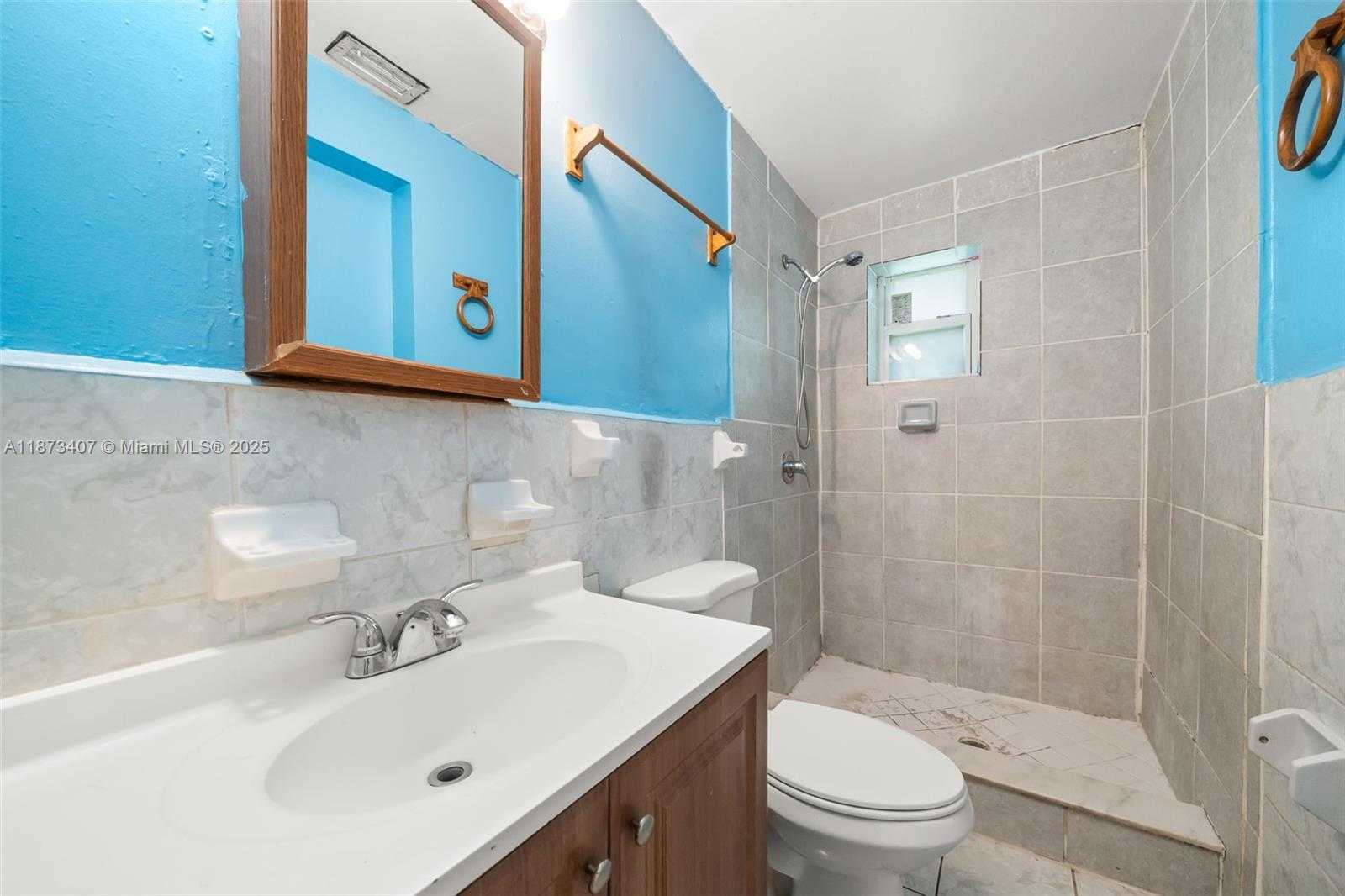 Small Image of 1512 NORTH WEST 16TH LN, Fort Lauderdale Number 6