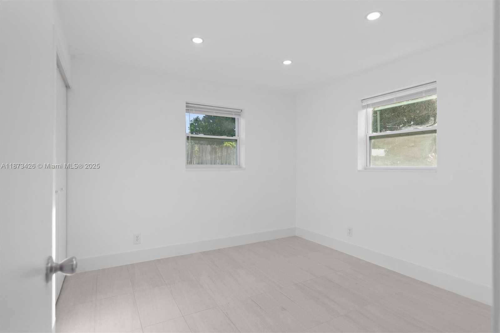 Small Image of 1481 SOUTH WEST 49TH AVE, Fort Lauderdale Number 15