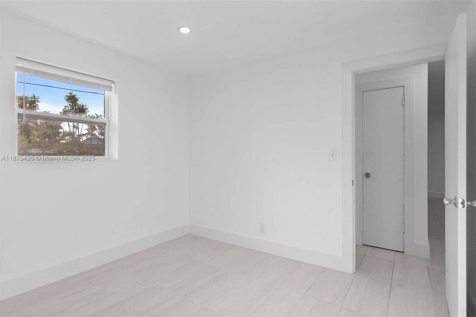 Small Image of 1481 SOUTH WEST 49TH AVE, Fort Lauderdale Number 16