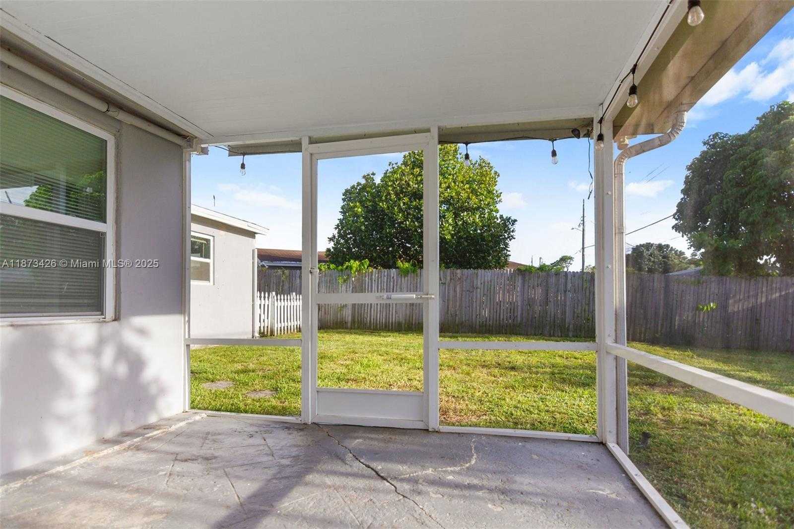 Small Image of 1481 SOUTH WEST 49TH AVE, Fort Lauderdale Number 31
