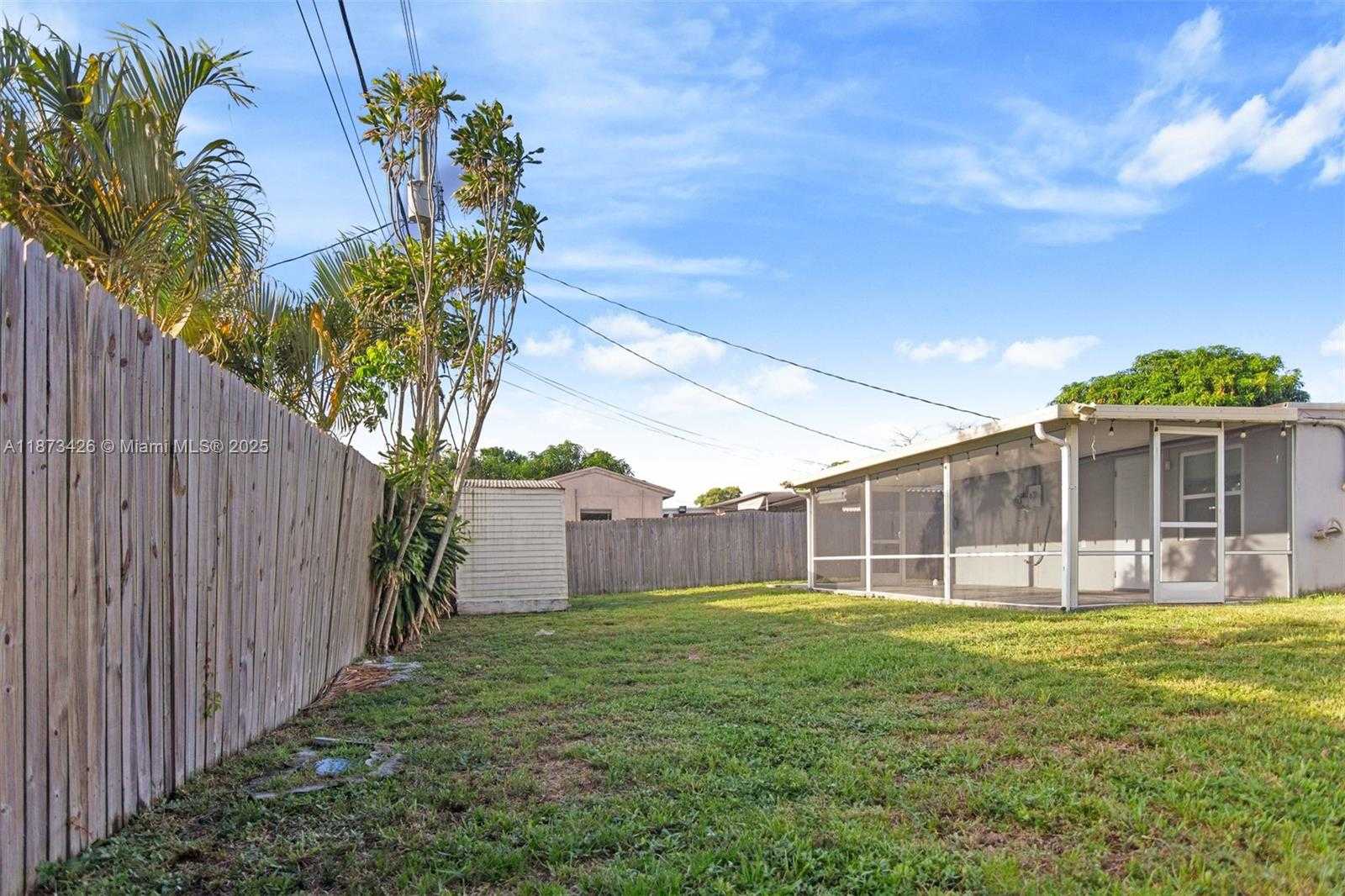 Small Image of 1481 SOUTH WEST 49TH AVE, Fort Lauderdale Number 34