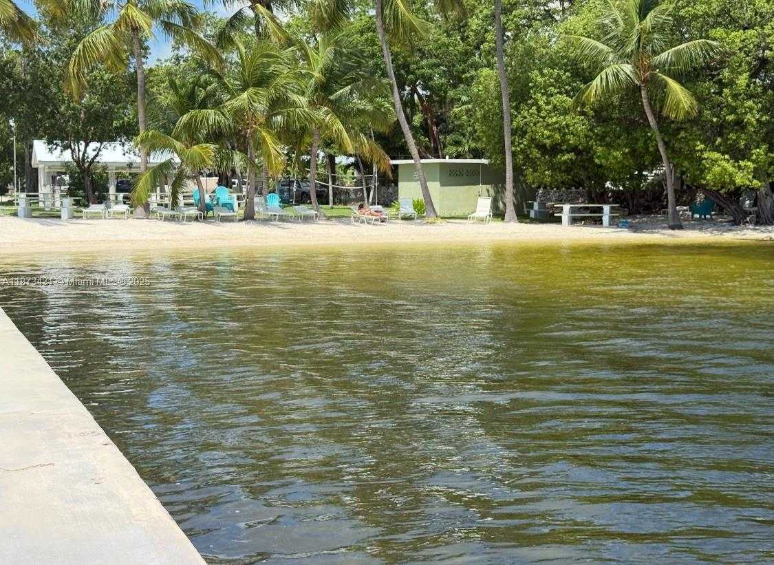 Small Image of 53 BONEFISH AVE, Key Largo Number 4