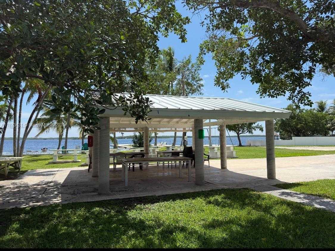 Small Image of 53 BONEFISH AVE, Key Largo Number 8