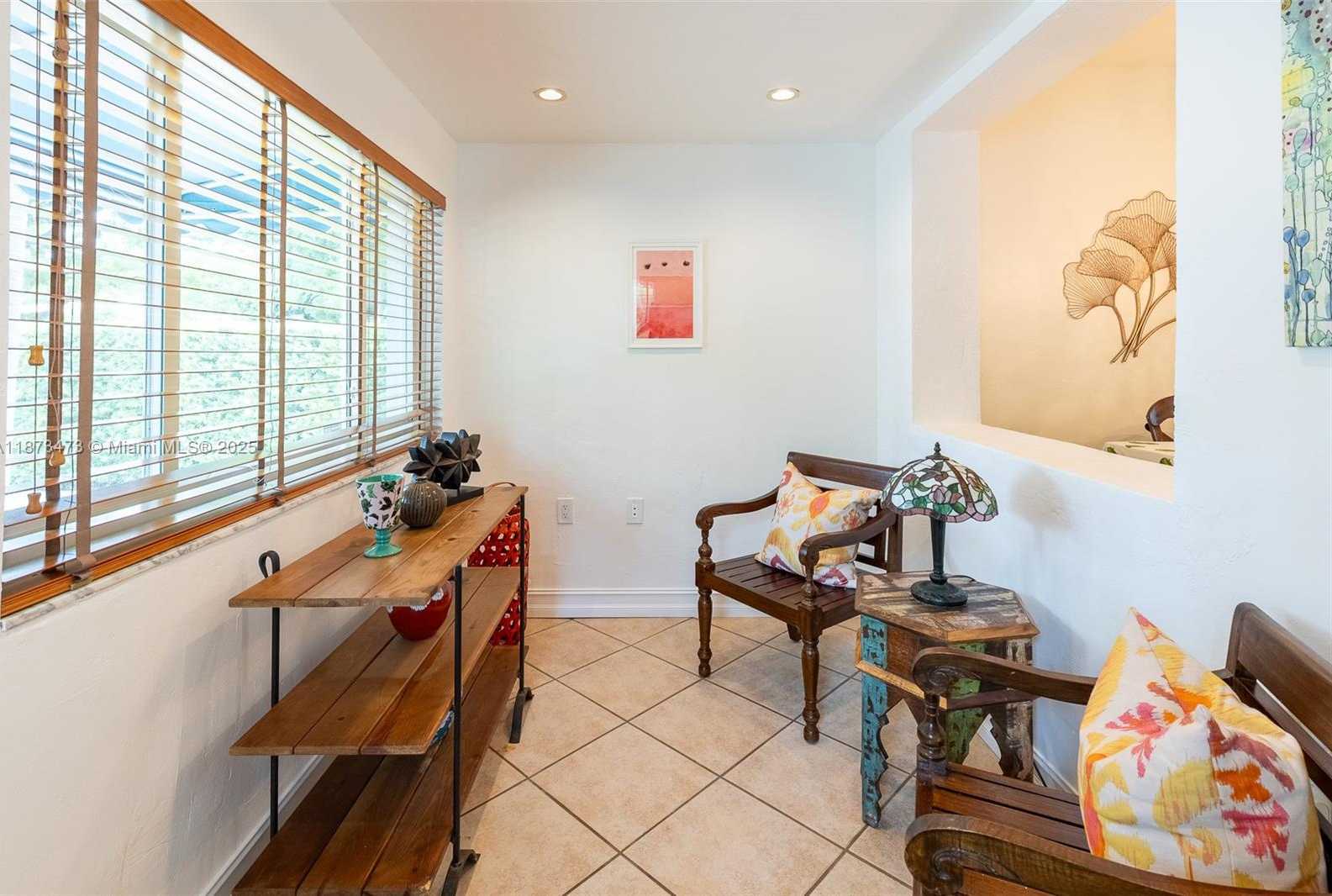 Small Image of 1711 SOUTH WEST 18TH ST, Miami Number 12