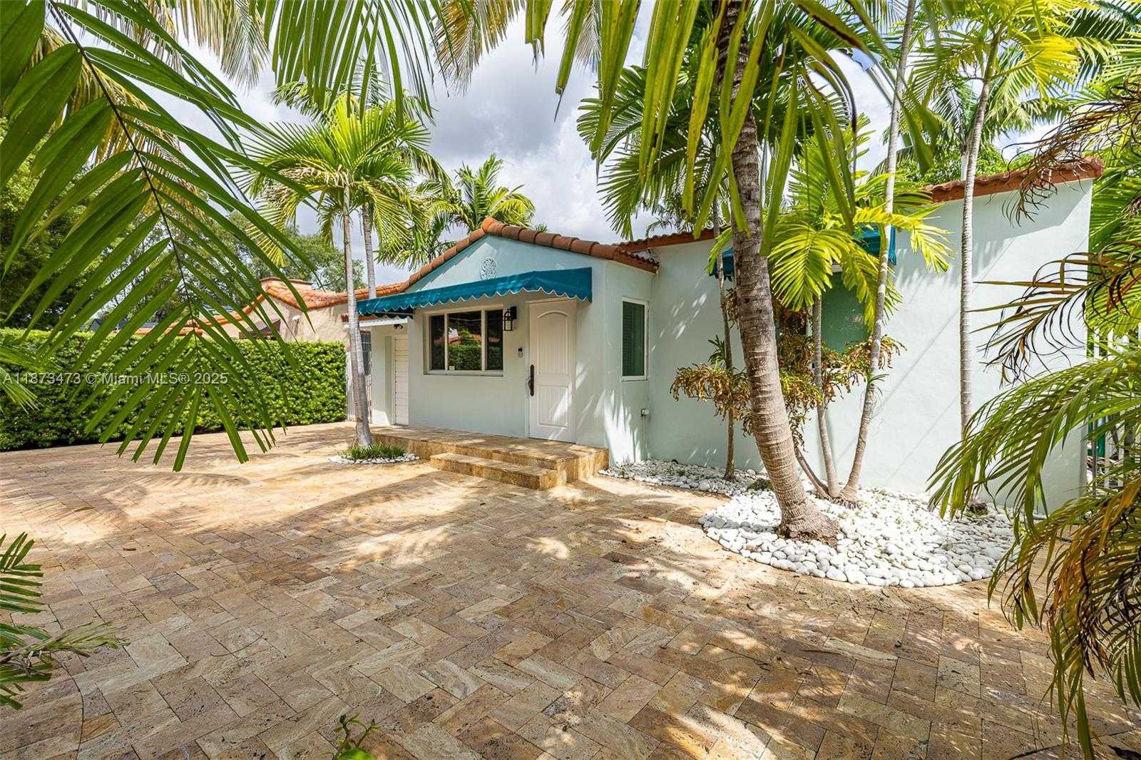 Small Image of 1711 SOUTH WEST 18TH ST, Miami Number 2