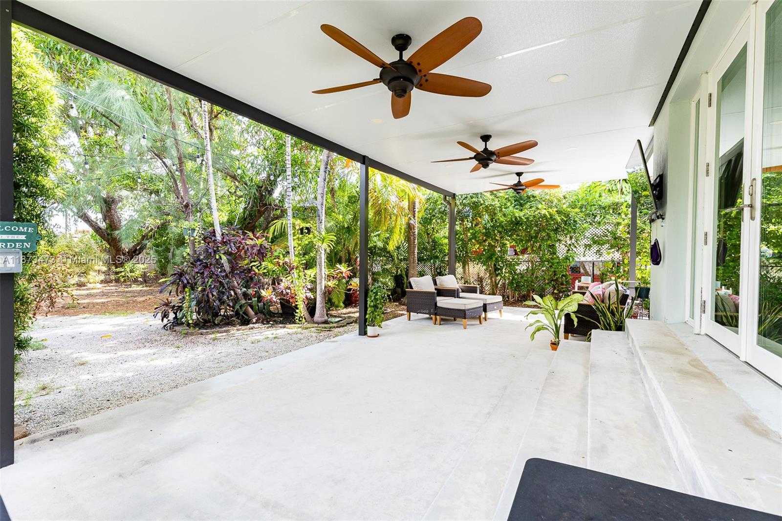 Small Image of 1711 SOUTH WEST 18TH ST, Miami Number 23