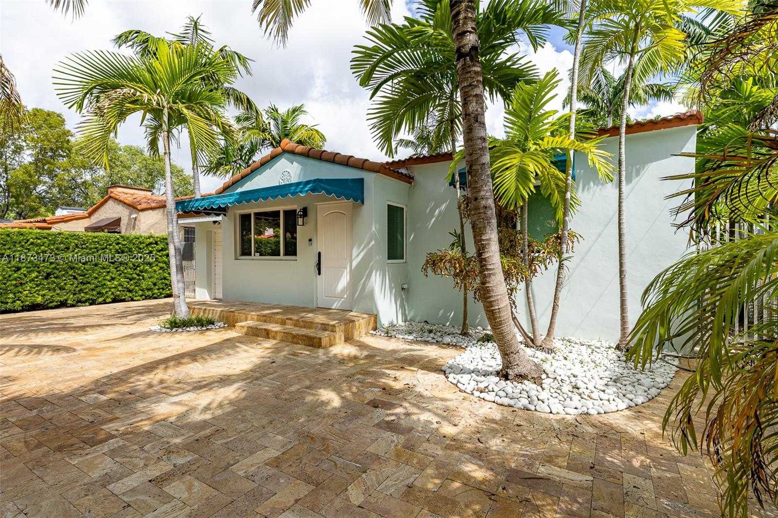 Small Image of 1711 SOUTH WEST 18TH ST, Miami Number 3