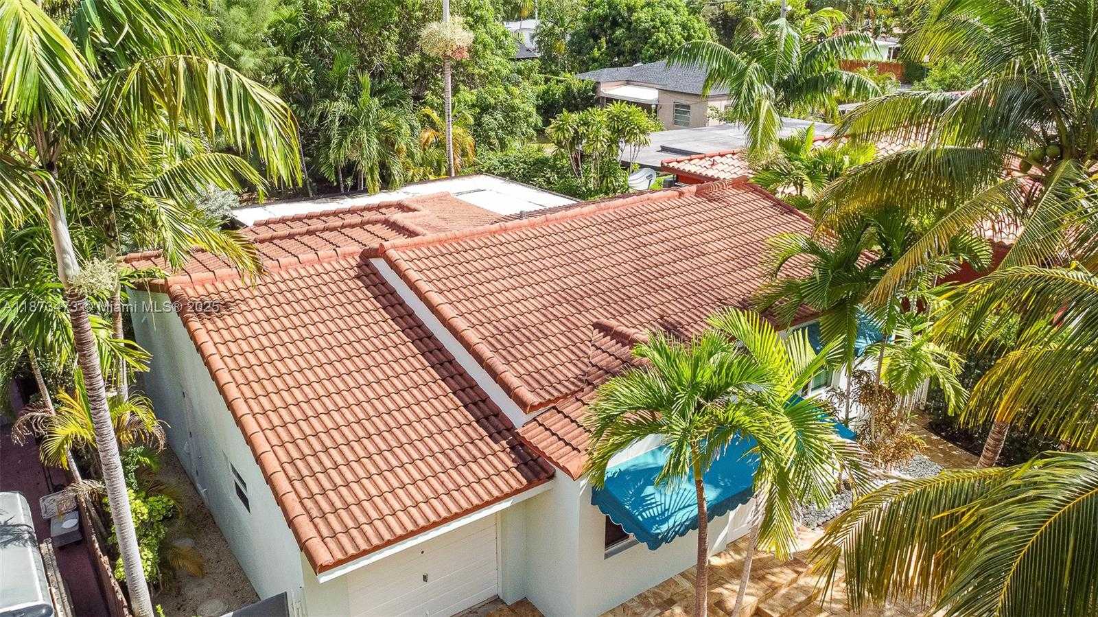 Small Image of 1711 SOUTH WEST 18TH ST, Miami Number 32