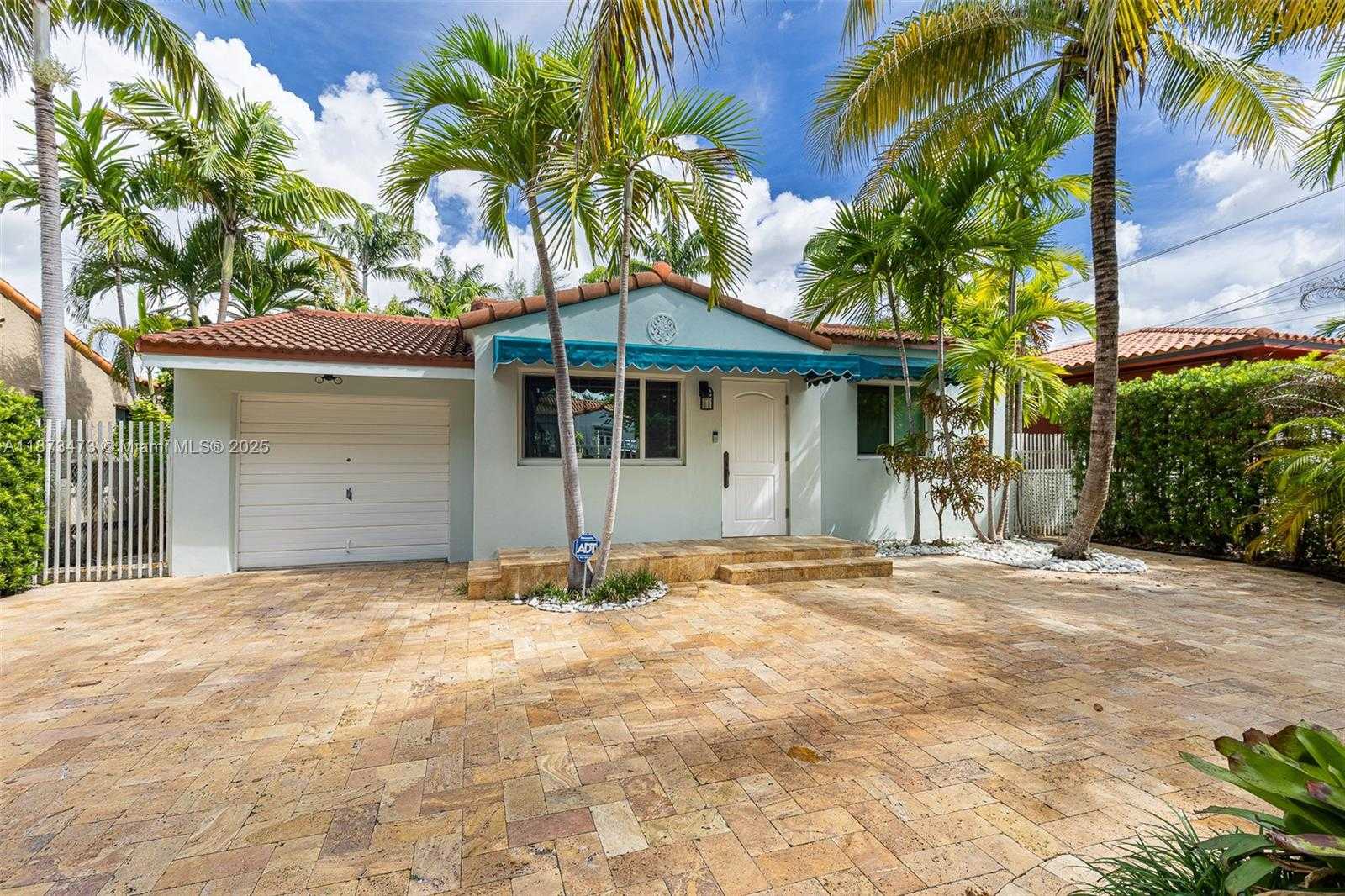 Small Image of 1711 SOUTH WEST 18TH ST, Miami Number 5