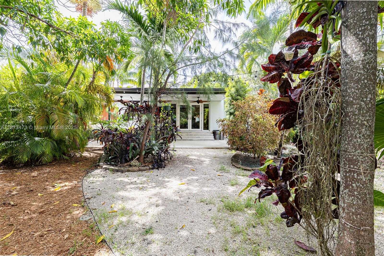 Small Image of 1711 SOUTH WEST 18TH ST, Miami Number 8