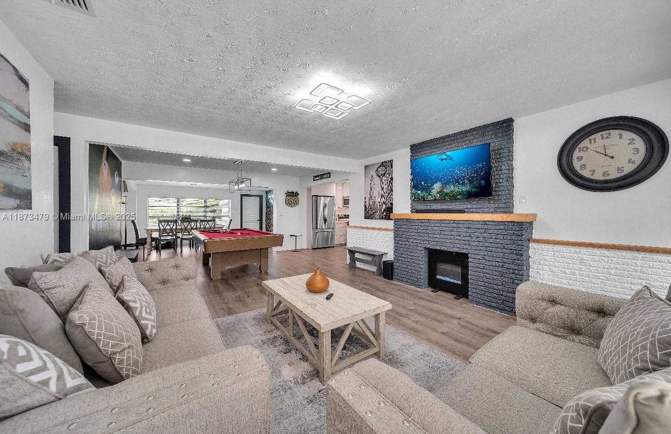 Small Image of 521 WEST EVANSTON CIR, Fort Lauderdale Number 10