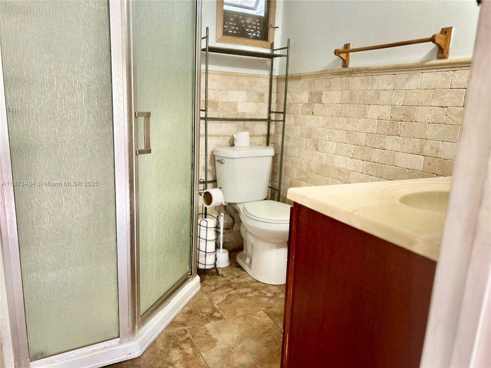 Small Image of 8732 SOUTH WEST 16TH ST, Davie Number 3