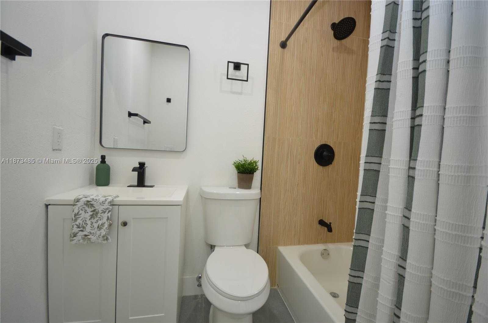 Small Image of 1613 NORTH WEST 12TH ST, Fort Lauderdale Number 23
