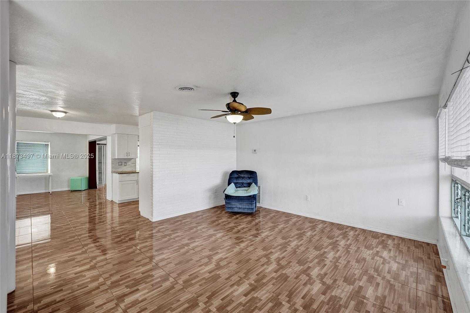 Small Image of 3330 TAFT ST, Hollywood Number 15