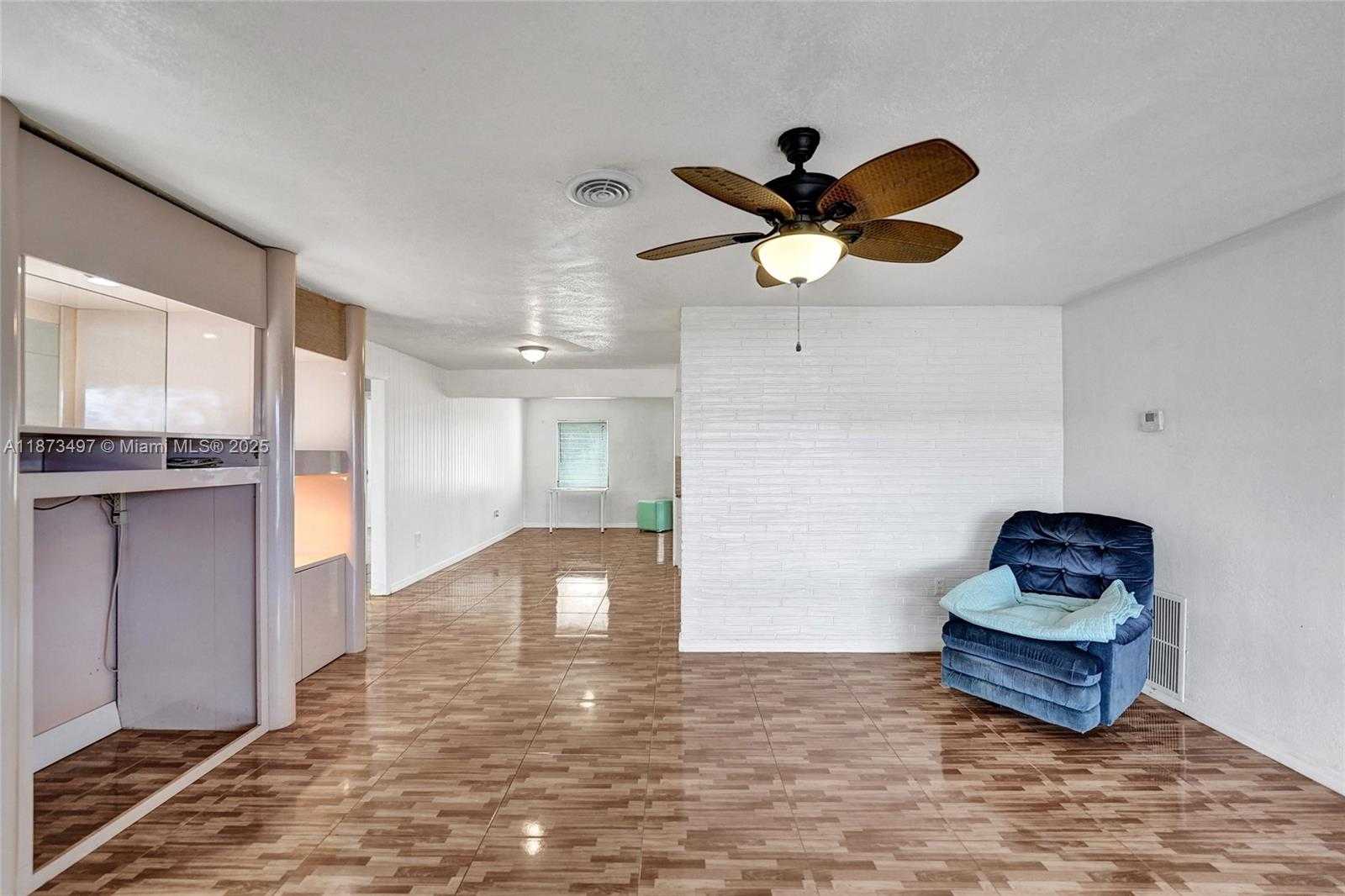 Small Image of 3330 TAFT ST, Hollywood Number 22