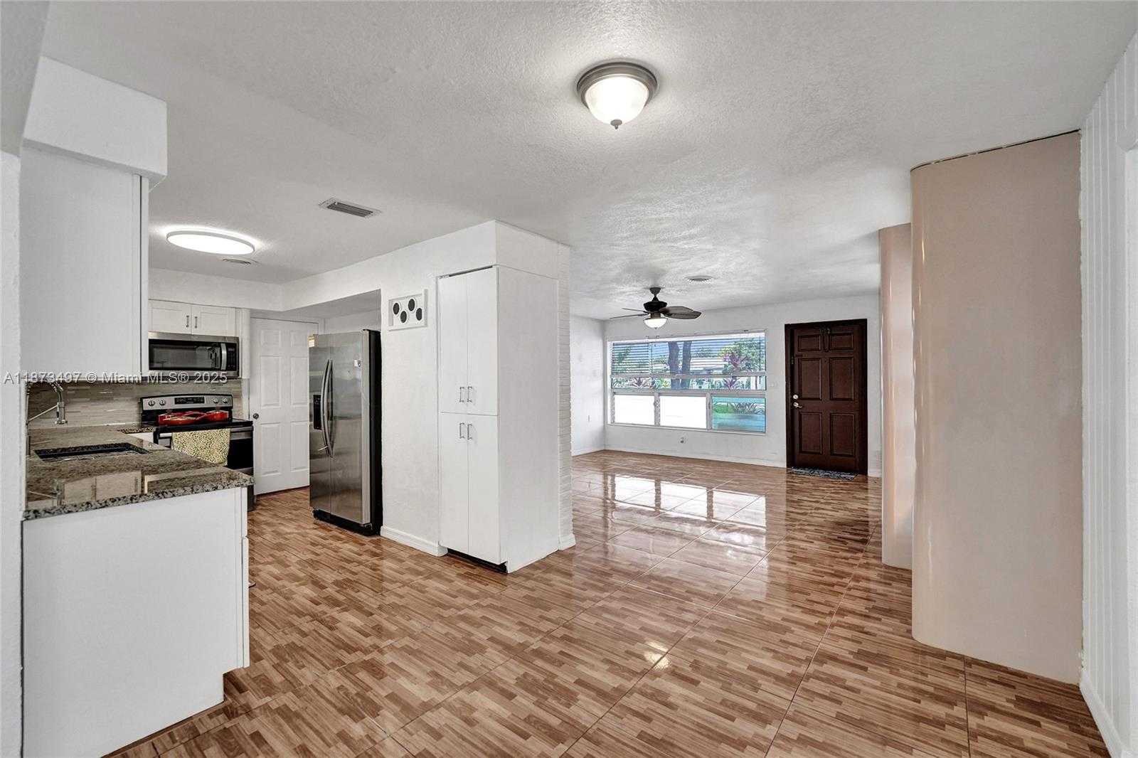 Small Image of 3330 TAFT ST, Hollywood Number 31
